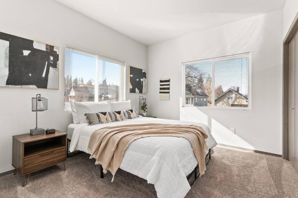 Brand New 2 Bed 2 Bath Near Perry District And Dt Leilighet Spokane Eksteriør bilde